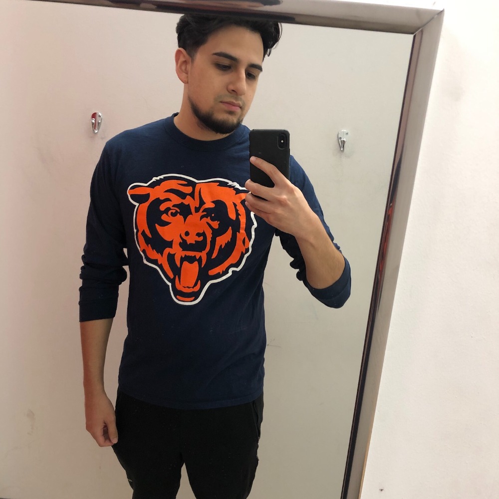 Meet your Posher, Alex